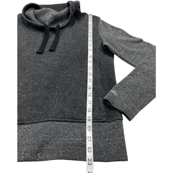 Alo Yoga Rift Long Sleeve Pullover Top in Charcoal Heather Small Casual Cozy - Picture 10 of 11
